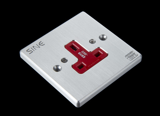 sineworld wall ac outlet SW-1P UK – Platinum